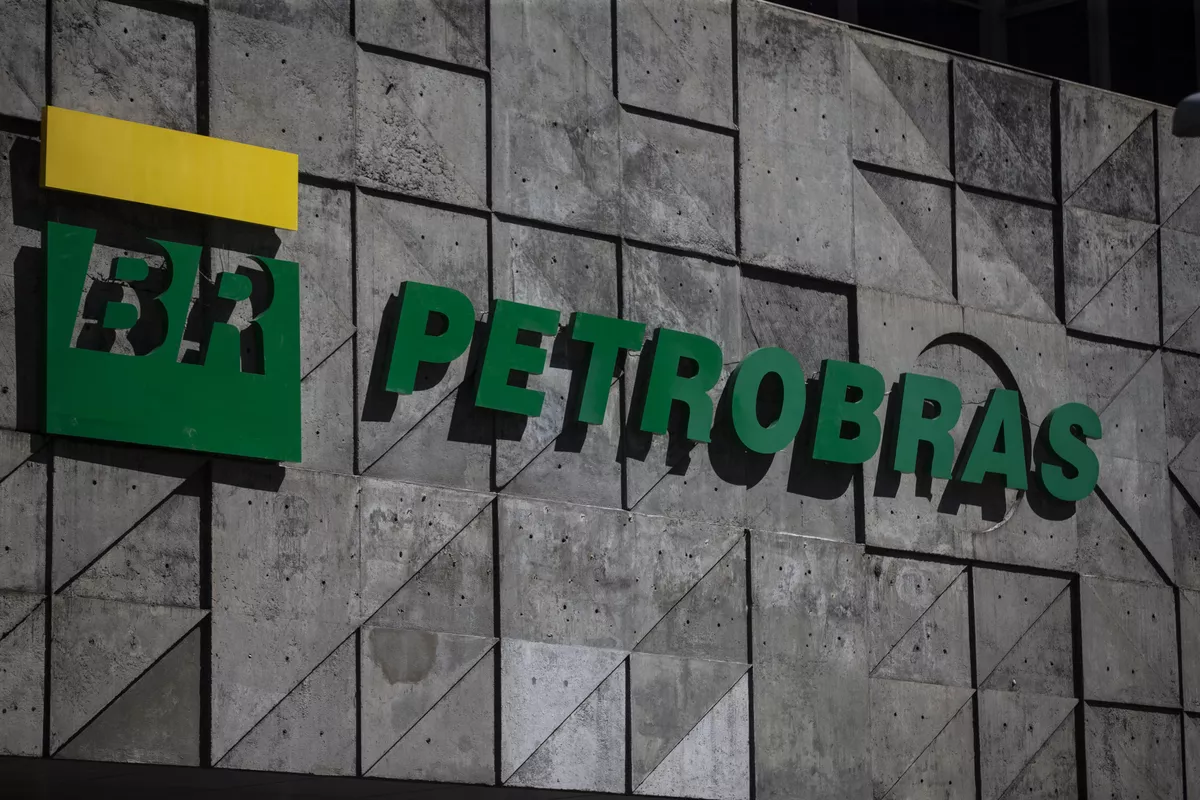 Petrobras perdeu R$ 50 bi, e Banco do Brasil despencou