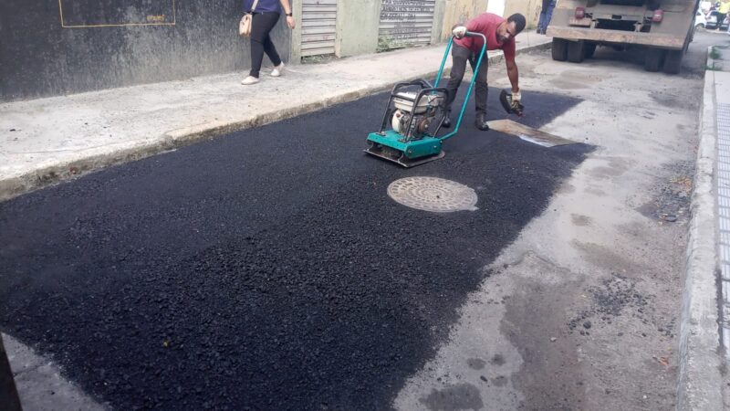 Emasa aproveita trégua das chuvas e intensifica a recuperação de vias e calçadas