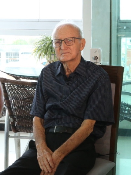 ILHÉUS DE LUTO: MORRE O PROFESSOR MANOEL RENATO