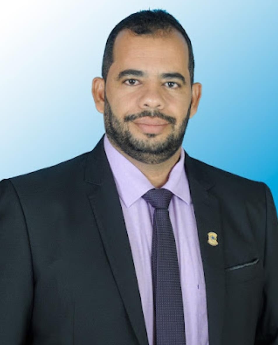 Santa Cruz da Vitória: Rodrigo Vieira toma posse como Presidente da Câmara