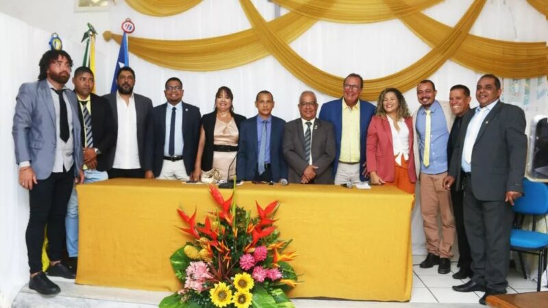 URUÇUCA: EM POSSE DE MAGNÓLIA, PREFEITO MOACYR LEITE JÚNIOR DESTACA HARMONIA ENTRE OS PODERES