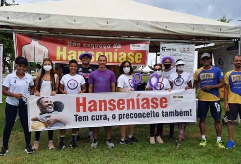 Janeiro Roxo: Sesau reforça conscientização sobre Hanseníase e promove ação no Centro de Ilhéus