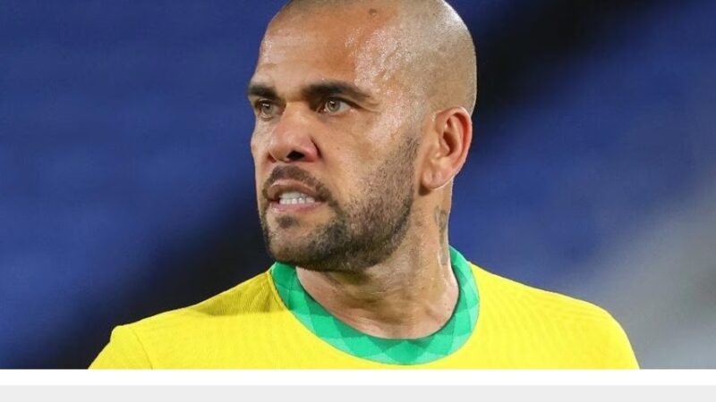 Acusado de assédio sexual, Daniel Alves é detido na Espanha￼