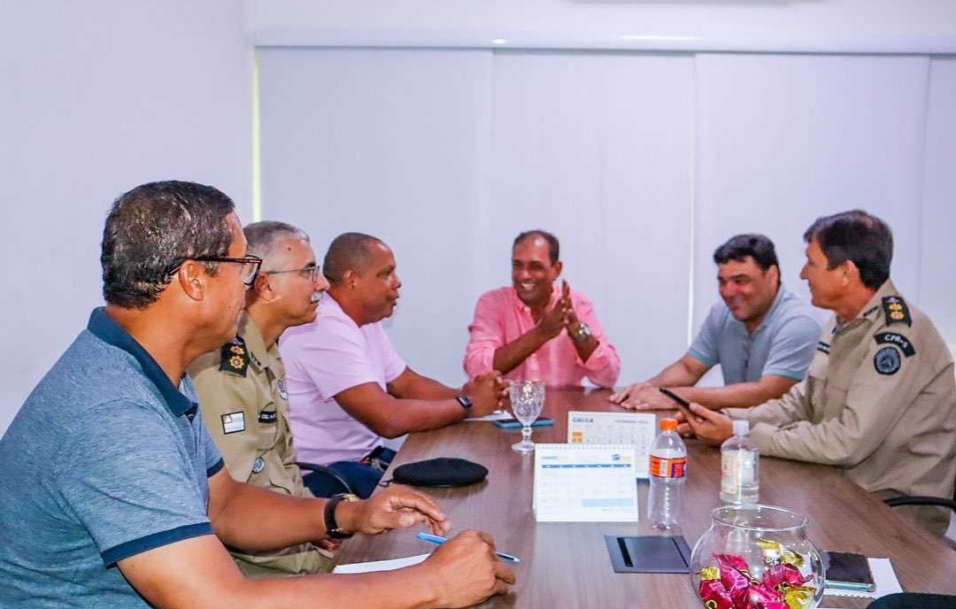 Segurança Pública é pauta de reunião entre prefeito Mário Alexandre e Polícia Militar da Bahia