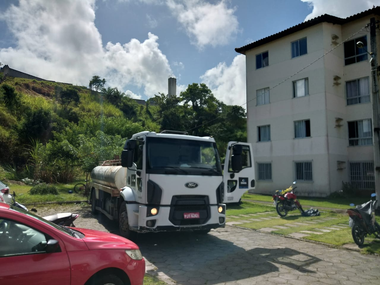 Emasa intensifica as ações para normalizar abastecimento de água depois do reparo em adutora no Jardim Vitória