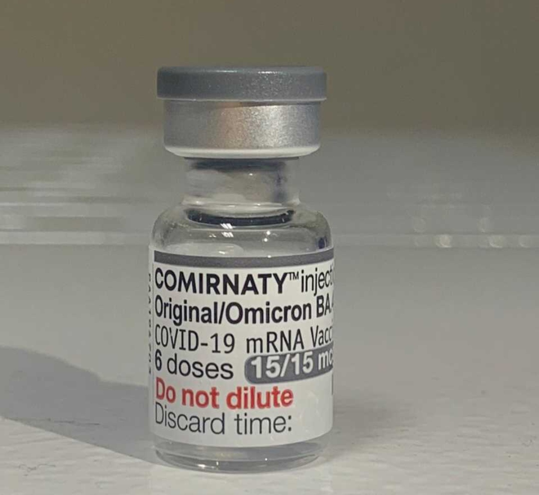 Ilhéus inicia aplicação da vacina bivalente contra a Covid-19 em grupos de risco