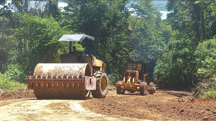 Prefeitura de Ilhéus intensifica manutenção das estradas rurais; veja as localidades atendidas