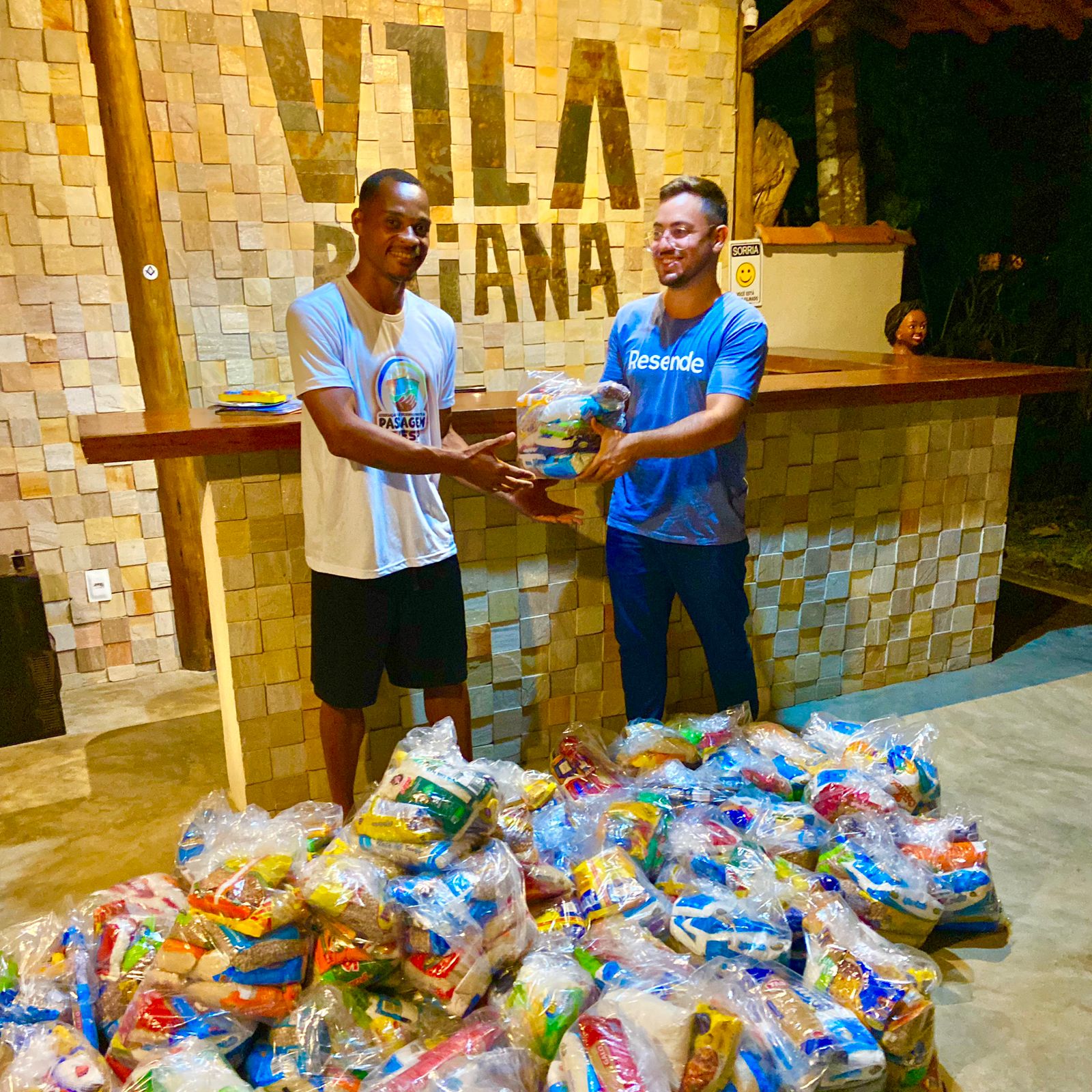 Guilherme Tacini, empresário, proprietário da Vila Baiana Produções, promoveu no último dia 01 de abril, uma grande festa em comemoração ao seu aniversário