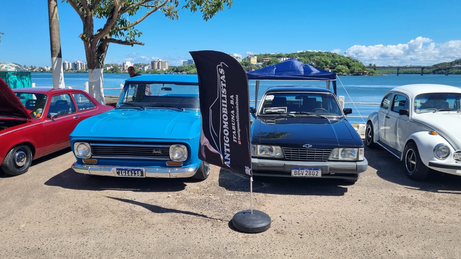 5º Encontro de Carros Antigos reúne grande público e apresenta exposição com 210 veículos