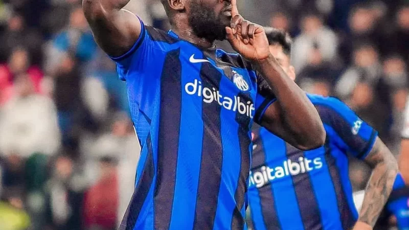 Expulsão de Lukaku após ofensas racistas é uma vergonha para o futebol italiano