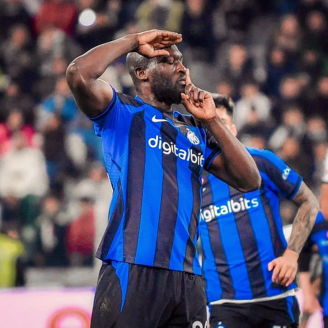 Expulsão de Lukaku após ofensas racistas é uma vergonha para o futebol italiano