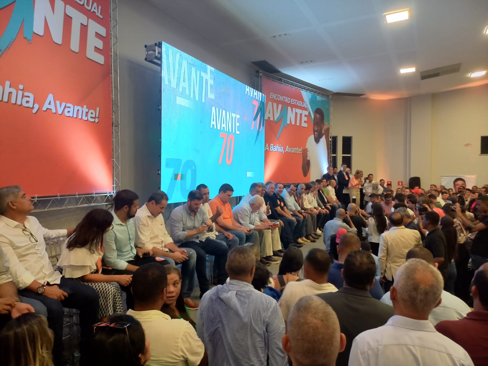 Avante tem novo Presidente no estado da Bahia e prefeito de Itacaré participa do ato de posse