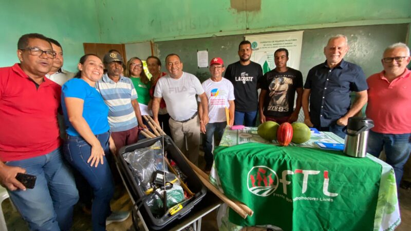 Associação Pancada Grande recebe kits para fortalecimento da agricultura familiar
