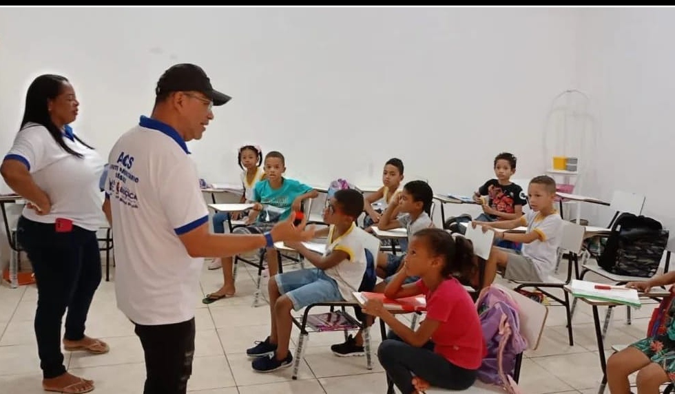 URUÇUCA: PALESTRA ABORDA A IMPORTÂNCIA DA PREVENÇÃO CONTRA A DENGUE, ZIKA E CHIKUNGUNYA