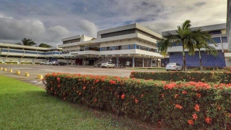 Faculdade de Ilhéus faz seleção para professor em cinco cursos