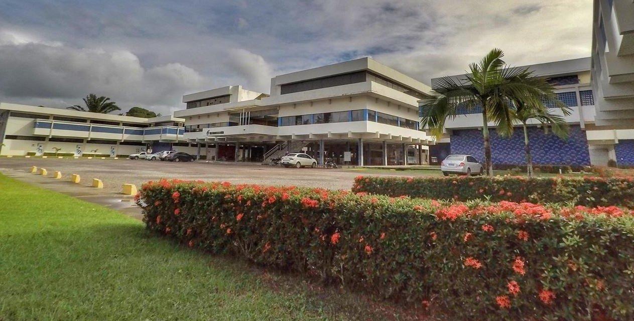 Faculdade de Ilhéus faz seleção para professor em cinco cursos