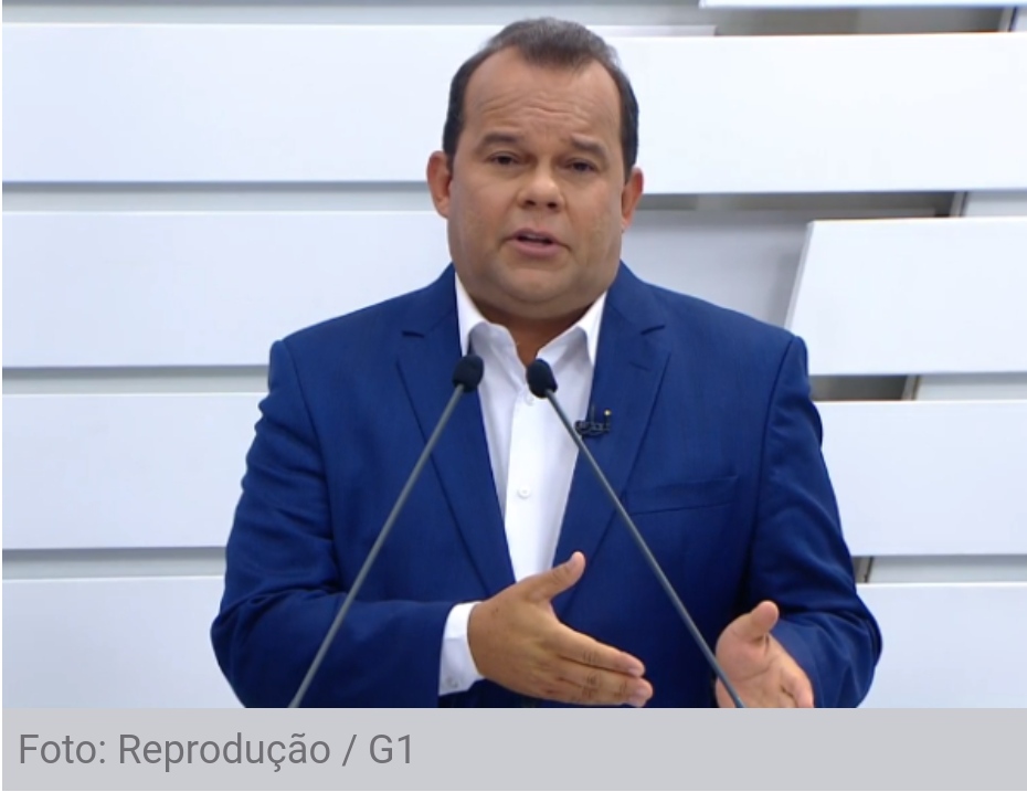 VICE-GOVERNADOR DIZ QUE VIU A MORTE DE PERTO EM TENTATIVA DE POUSO DE AVIÃO EM ILHÉUS