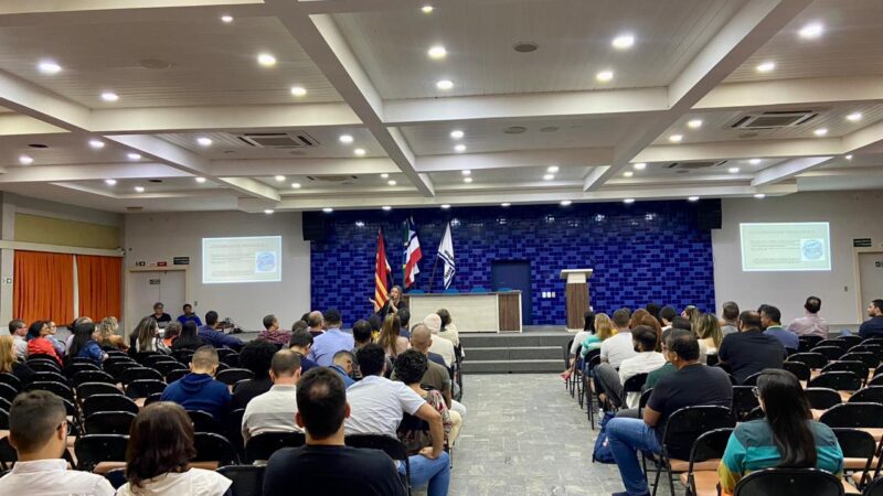 Professores participam da semana pedagógica da Faculdades de Ilhéus