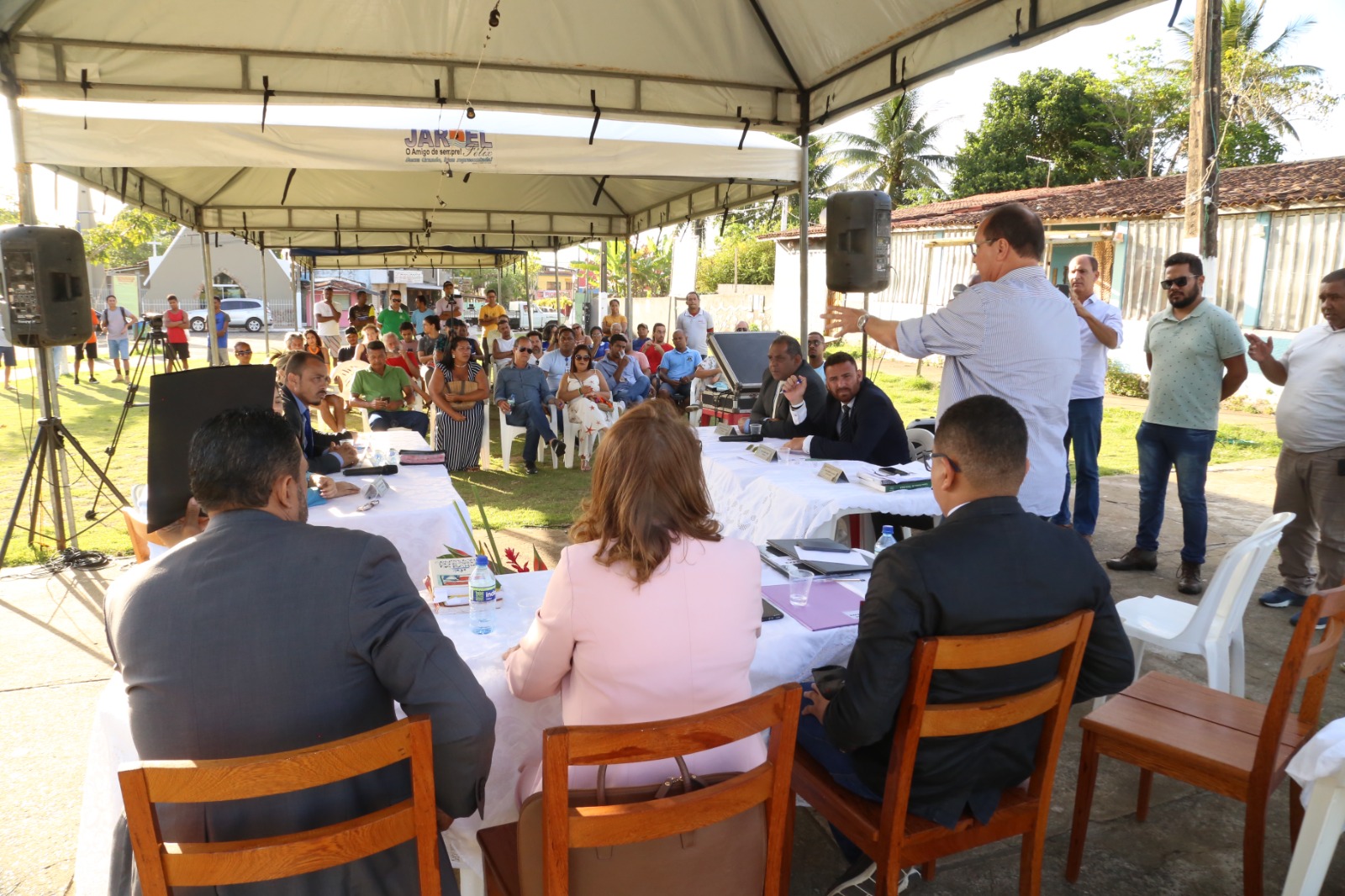 URUÇUCA: LEGISLATIVO REALIZA AUDIÊNCIA PÚBLICA EM SERRA GRANDE SOBRE ATUALIZAÇÃO DA LEI ORGÂNICA E ABASTECIMENTO DE ÁGUA
