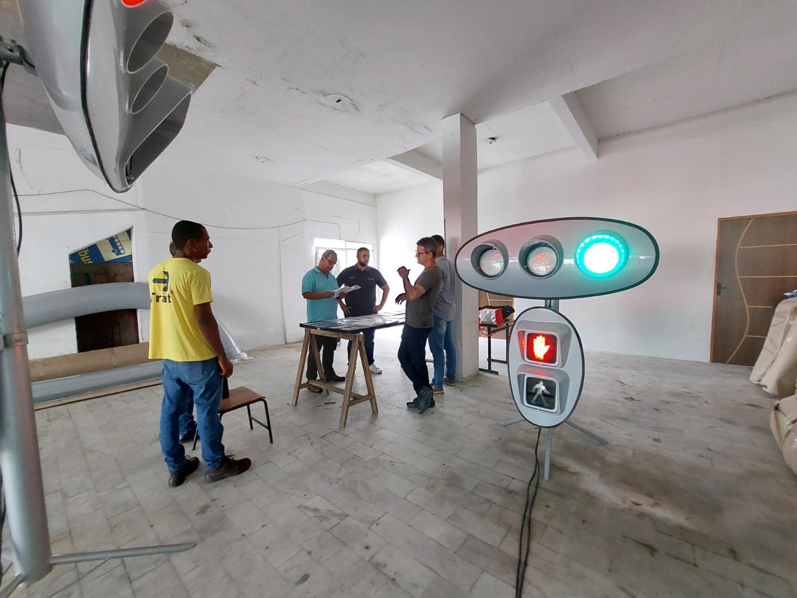 Prefeitura adquire conjuntos semafóricos com digitais e com avanços tecnológicos para Itabuna