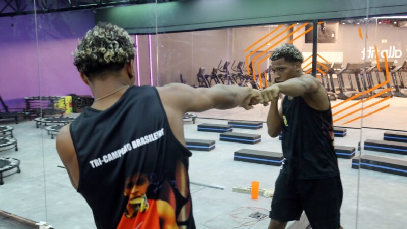 Tricampeão juvenil de boxe Samuel Rosa é convocado para a Seleção Brasileira visando os Jogos Olímpicos 2024