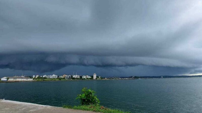 Defesa Civil alerta: possibilidade de até 105 mm de chuva para os próximos 4 dias em Ilhéus