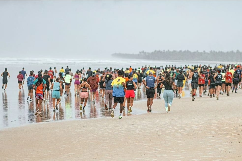 URUÇUCA: MESMO COM CHUVA, ETAPA DO CIRCUITO CORRIDA DA PRAIA REUNIU CORREDORES DE VÁRIAS CIDADES