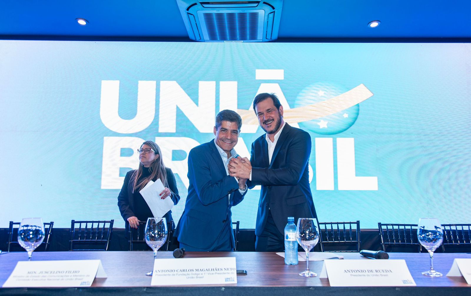 ACM Neto é empossado vice-presidente nacional do União Brasil