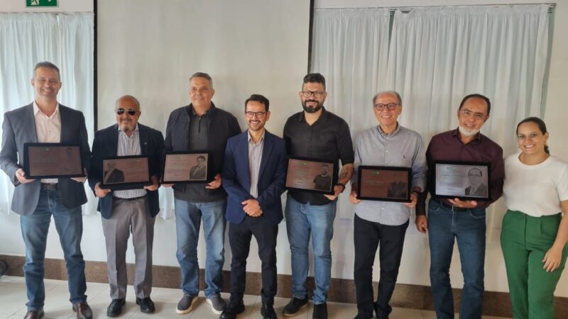 ACI comemorou 116 anos com homenagens aos ex-presidentes e a presença de autoridades