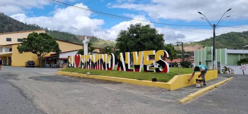 Firmino Alves fica entre as pequenas cidades no topo do ranking de verba por habitante