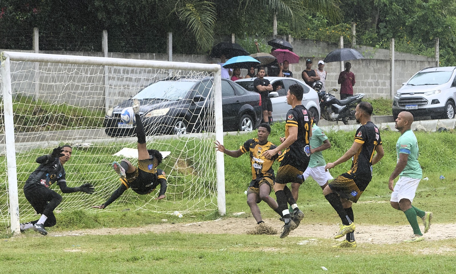 Sexta rodada do Interbairros é marcada por vitórias e eliminações no domingo