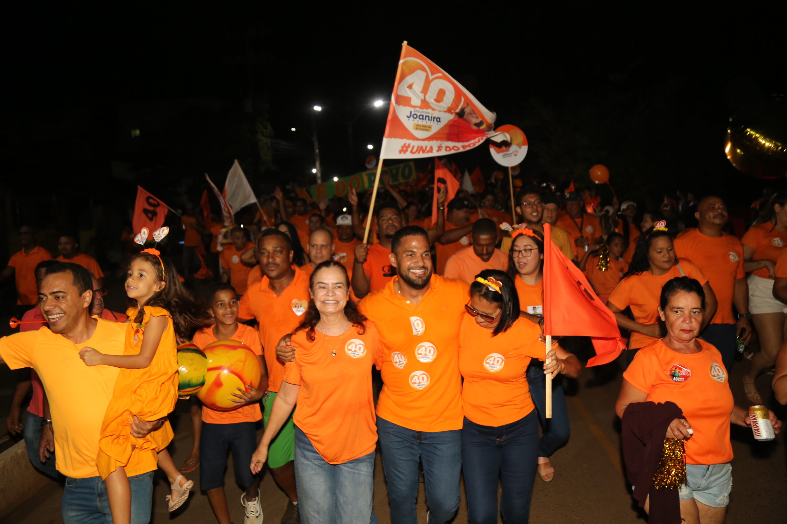 Caminhada de Doutora Joanira e Keko mostra sentimento de mudança do povo de Una por nova gestão