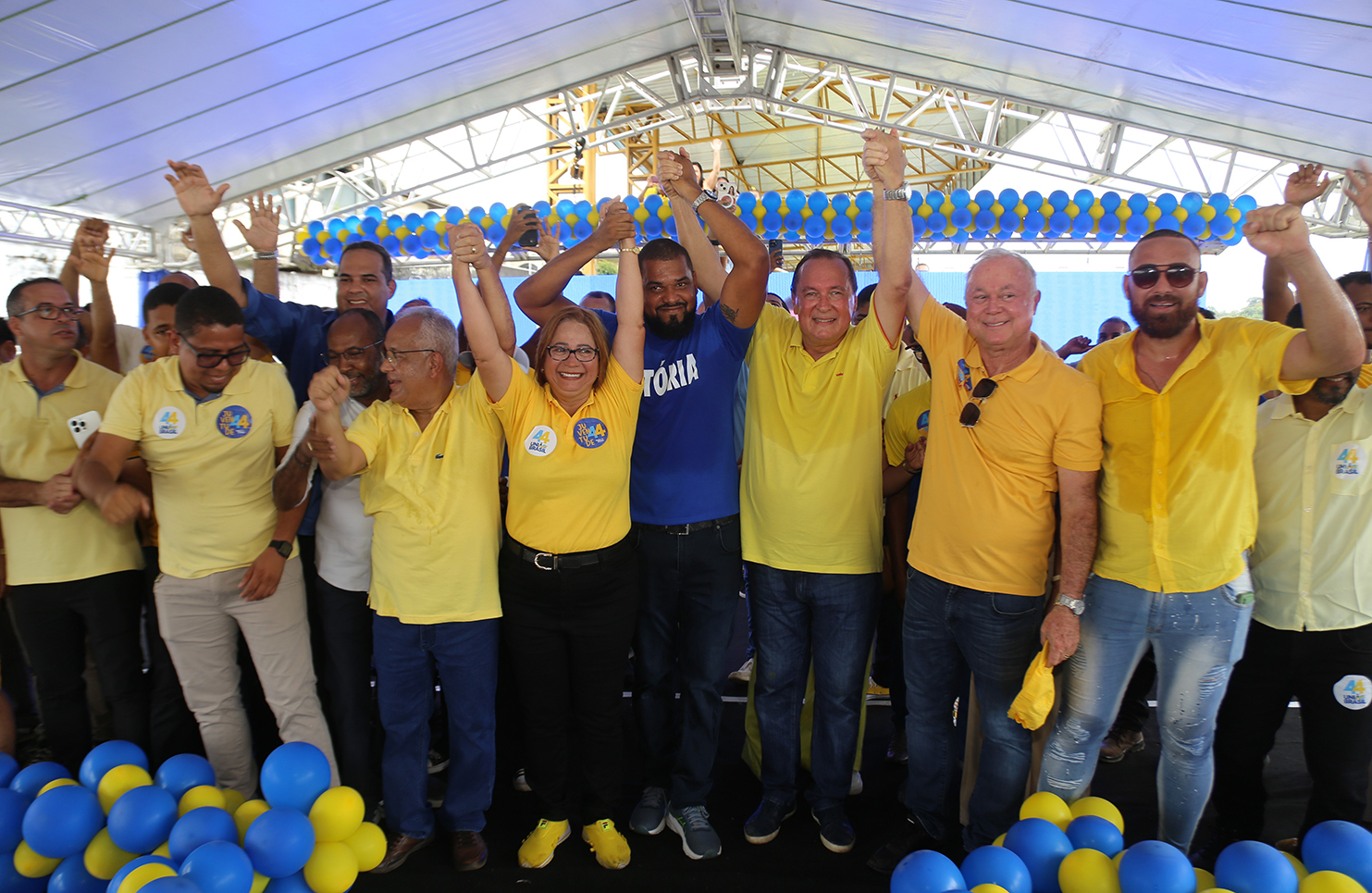 URUÇUCA: MAGNÓLIA BARRETO LIDERA COM FOLGA, APONTA PESQUISA SÉCULUS