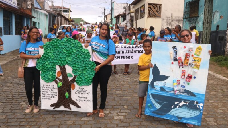 Secretaria de Educação Uruçuca Desfile TEMÁTICO das Escolas Municipais