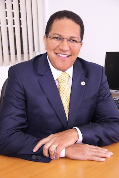 Augusto Castro se torna o maior líder político do Sul da Bahia com vitória consagradora