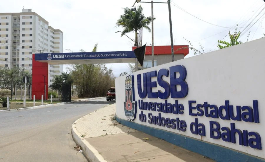 Uesb libera consulta do local de prova do Vestibular 2025