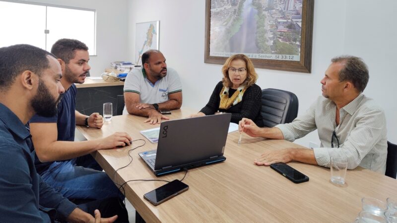 Prefeitura avalia obras de rede de esgotamento do Lomanto e Novo Lomanto com EMASA e a construtora RJV