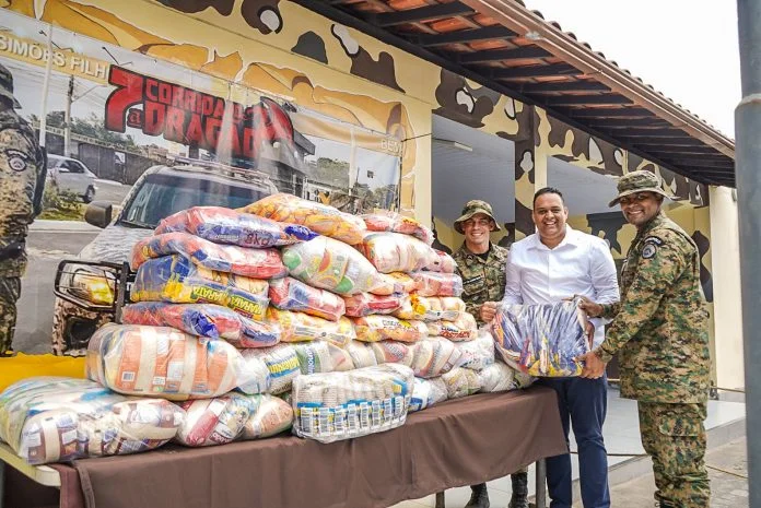 Bahia Sem Fome recebe uma tonelada de alimentos arrecadados pela Polícia Militar