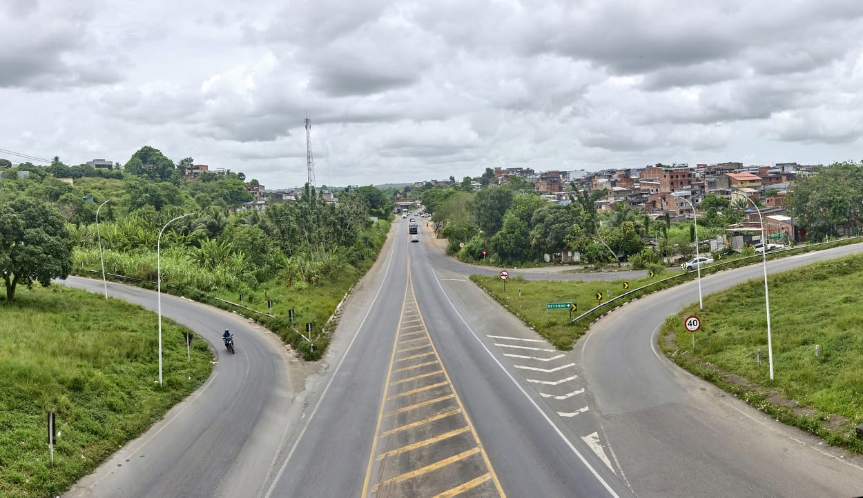 Prefeito Augusto Castro comemora liberação de recursos ao DNIT para duplicação do trecho da BR-101 em Itabuna