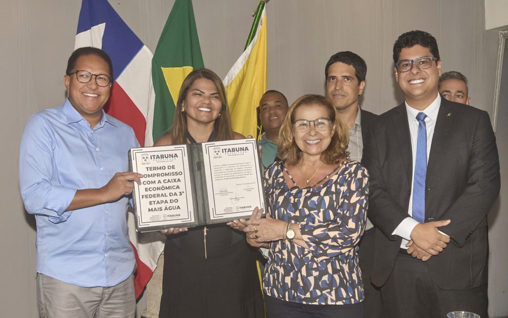 Augusto Castro assina Termo de Compromisso para o Mais Água III e no final de fevereiro entregará as duas primeiras etapas