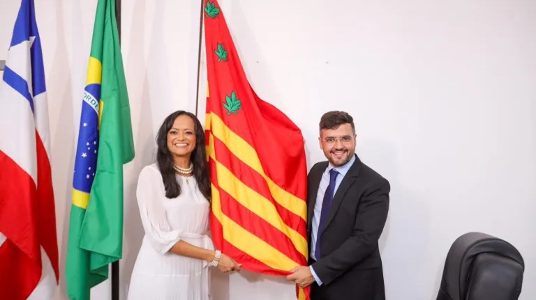 ILHÉUS: VALDERICO JUNIOR ASSUME E RESSALTA A IMPORTÂNCIA DA UNIDADE E DO DIÁLOGO