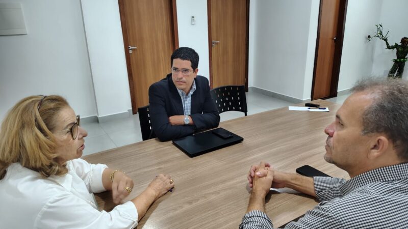 Presidente Ivan Maia e secretária Sônia Fontes discutem a ampliação da parceria entre EMASA e SIURB