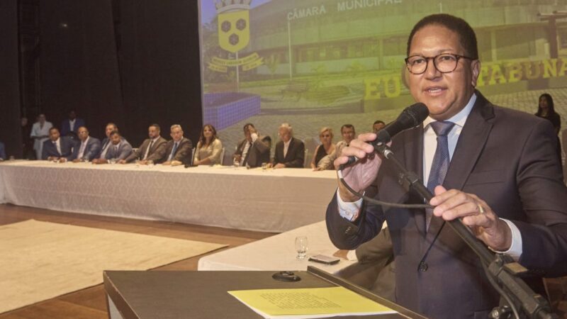 Prefeito Augusto Castro reafirma seu compromisso de trabalhar ainda mais por Itabuna ao tomar posse