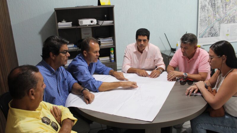 Abastecimento de água no condomínio residencial Itapoan vai melhorar com investimentos do Mais Água