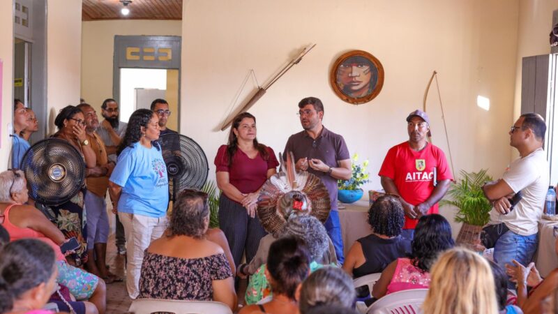 Famílias do CRAS de Olivença recebem entregas do Programa de Aquisição de Alimentos