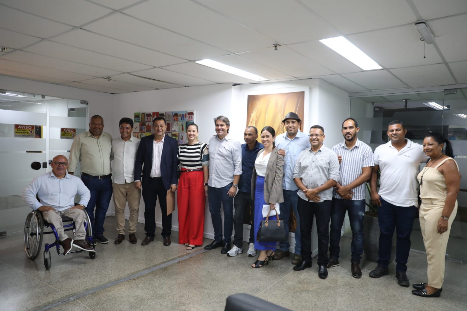 Prefeito de Ibirapitanga busca investimentos para a educação em reunião na Secretaria de Educação da Bahia