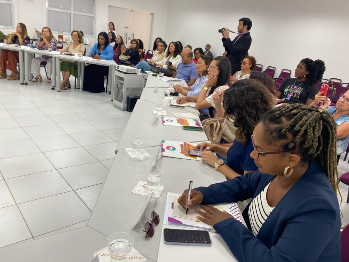 Ações de proteção e cuidado com as mulheres no Carnaval são discutidas em encontro na Casa da Mulher Brasileira