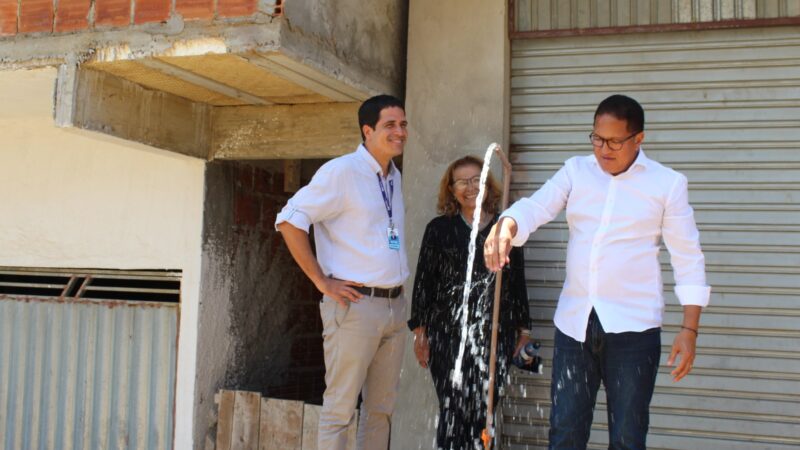 Prefeito Augusto Castro supervisiona testes do Projeto Mais Água no Mangabinha