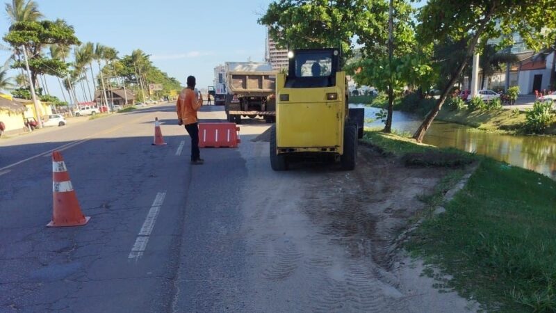 Prefeitura de Ilhéus realiza limpeza na zona sul da cidade