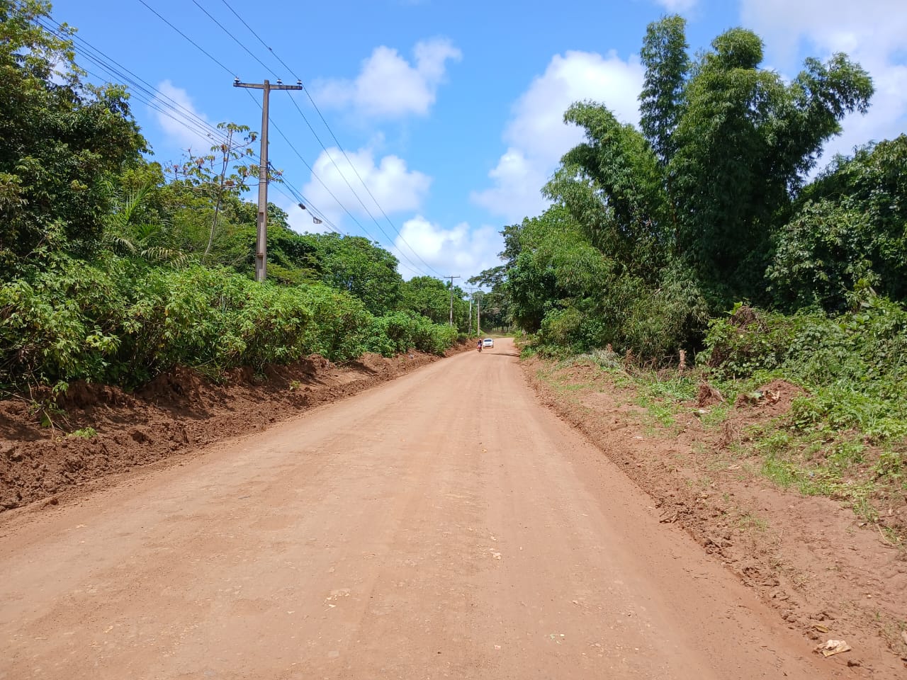 Prefeitura de Ilhéus conclui recuperação das estradas de Coutos e Santo Antônio